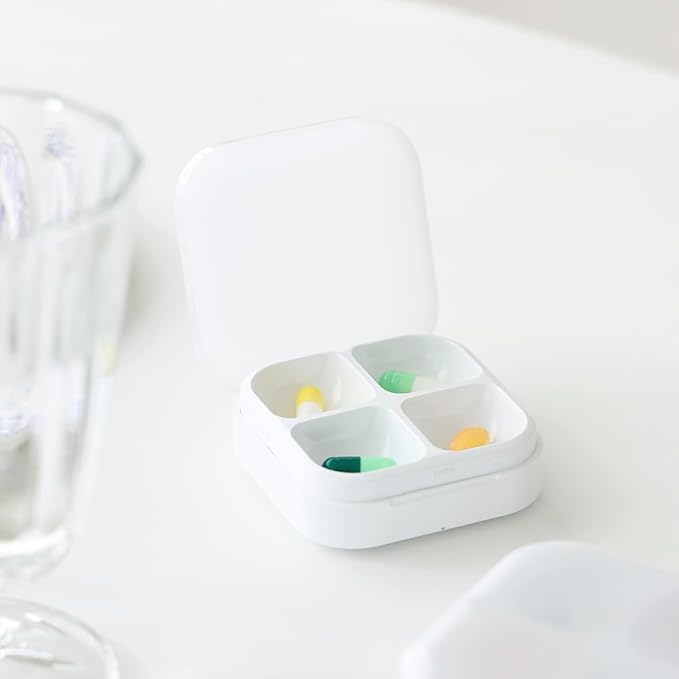 DEFI Smart Pillbox | Bluetooth Pill Organizer, Travel Medication Organizer & Daily Pill Case, Portable Medicine Holder for Vitamins & Supplements | Sound & Light Reminder App (Medium, 4 Slots)