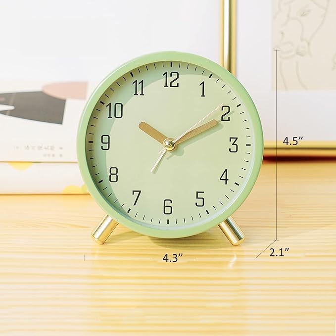 SHISEDECO Alarm Clock with Backlight, 4.5 inches Bedside Analog Non-Ticking Silent Small Deskclock with Arabic Numerals, Battery Operated Round Tableclock for Living Room, Bedroom (Green)