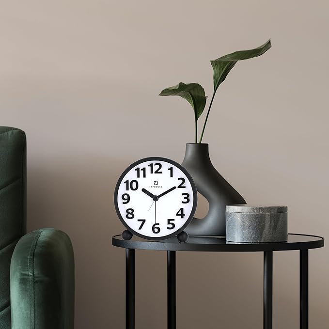 Lafocuse Metal Large 3D Numerals Easy to Read Analog Alarm Clock for Heavy Sleepers with Night Light and Snooze Function, Silent Black Bedside Clock for Bedroom Desk Shelf Table, 4 Inch