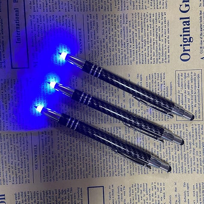 Glovion Lighted Tip Pen With Stylus 3-in-1 - LED Penlight Ballpoint Pen for Writing in the Dark - Pack of 3 - Blue Light - GL006
